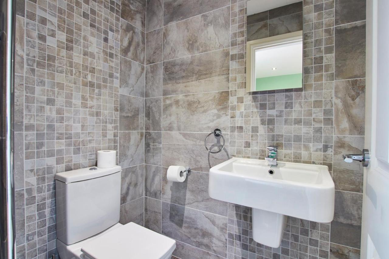 Stunning City Centre 3 Bed, 3 Bath - Sleeps 8! Appartement Leeds  Buitenkant foto
