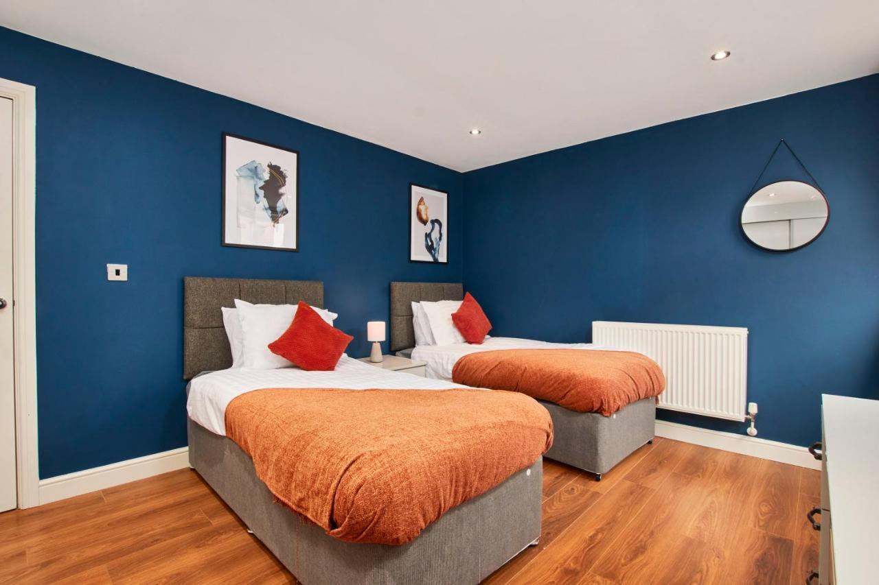 Stunning City Centre 3 Bed, 3 Bath - Sleeps 8! Appartement Leeds  Buitenkant foto