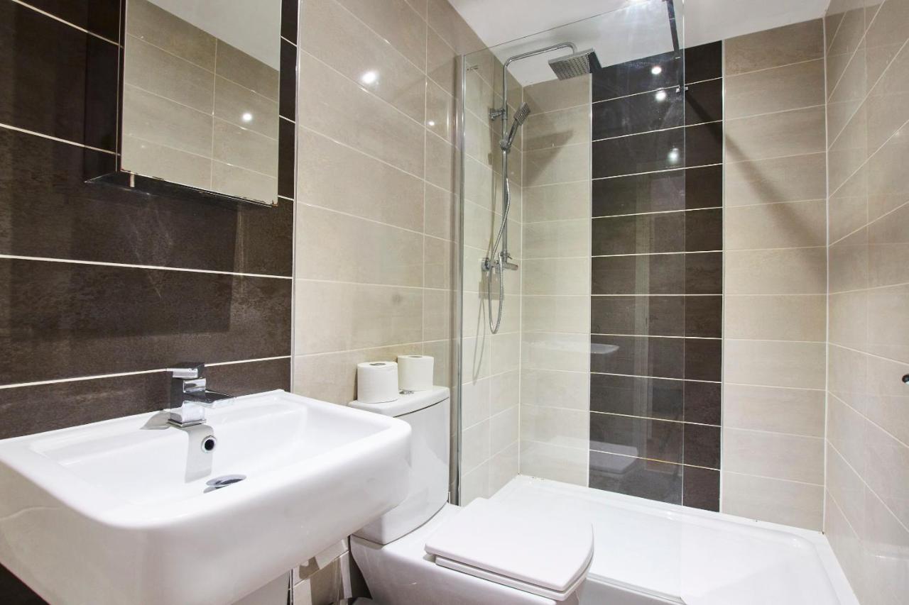 Stunning City Centre 3 Bed, 3 Bath - Sleeps 8! Appartement Leeds  Buitenkant foto