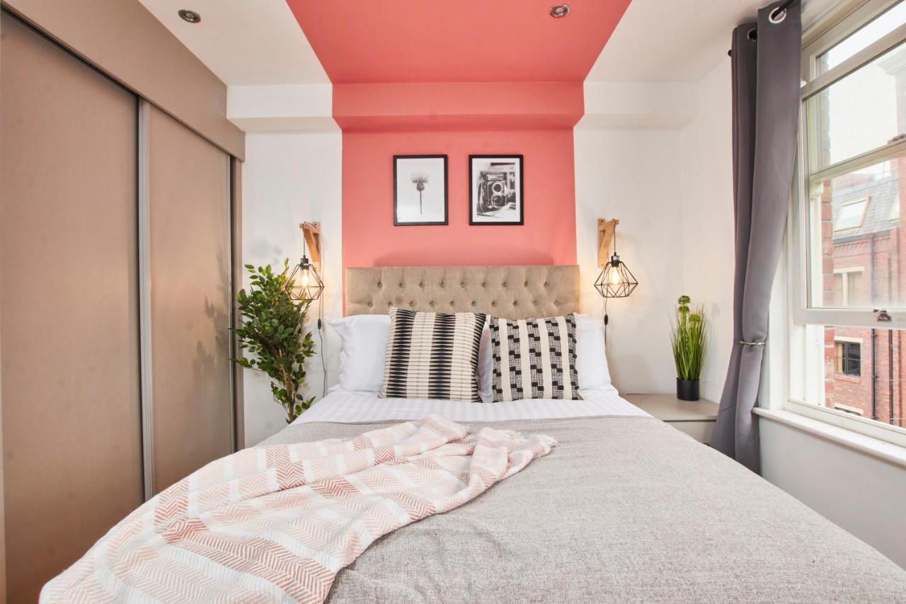 Stunning City Centre 3 Bed, 3 Bath - Sleeps 8! Appartement Leeds  Buitenkant foto