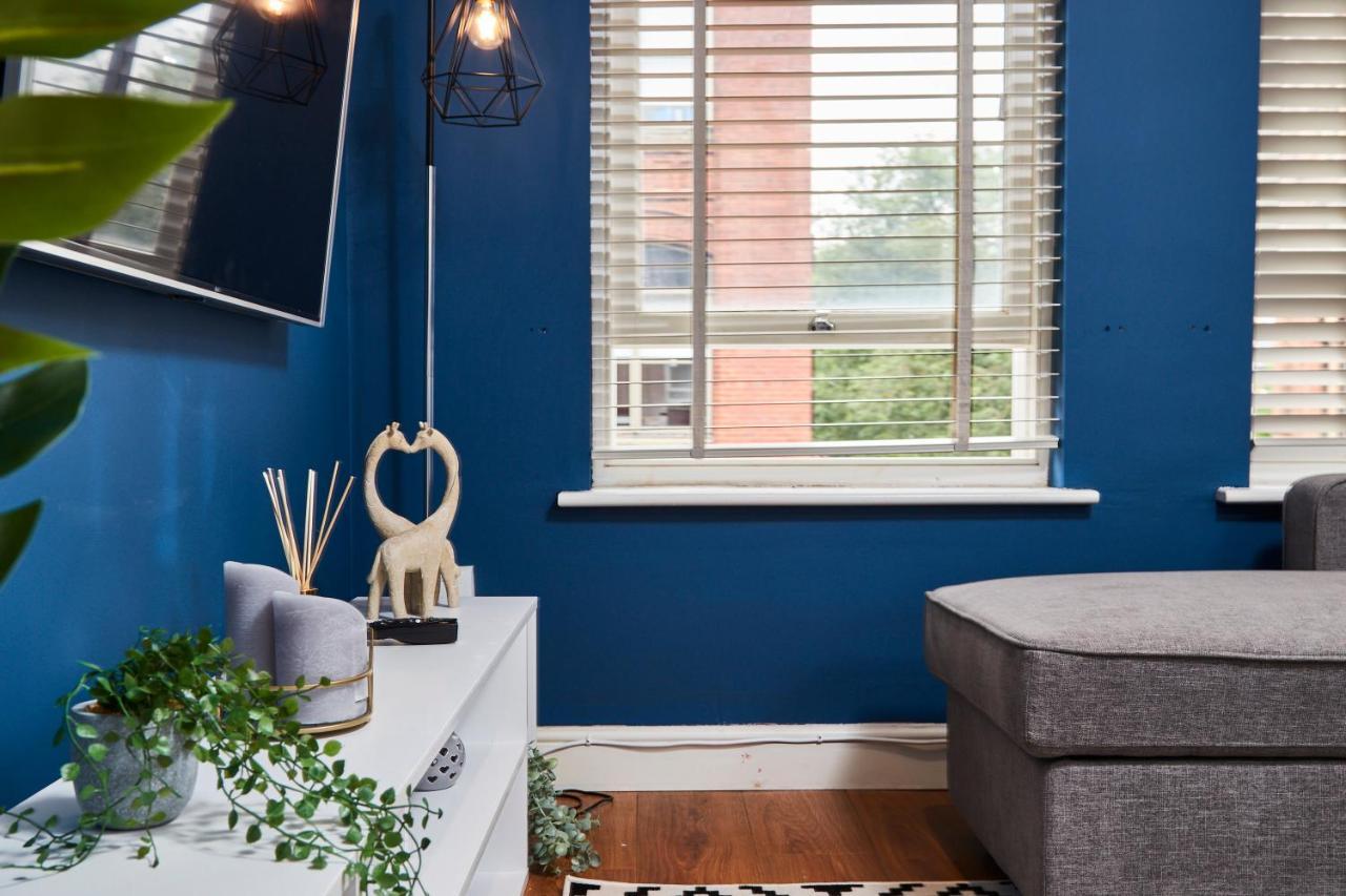 Stunning City Centre 3 Bed, 3 Bath - Sleeps 8! Appartement Leeds  Buitenkant foto